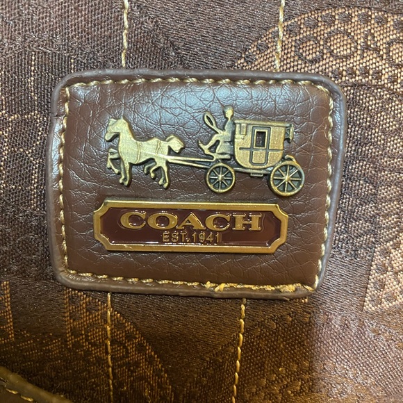 EUC Coach shoulder bag brown tan with gold accents - Picture 5 of 16